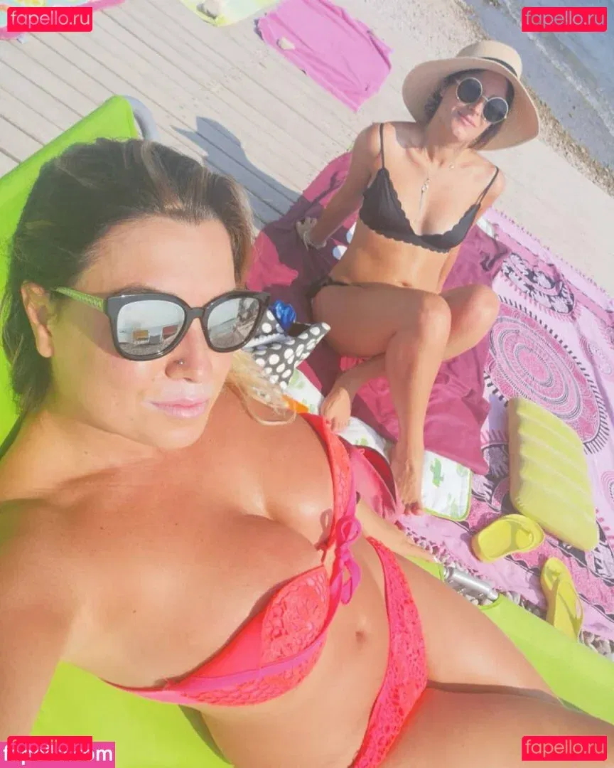 curvygirl89 Onlyfans Photo Gallery 