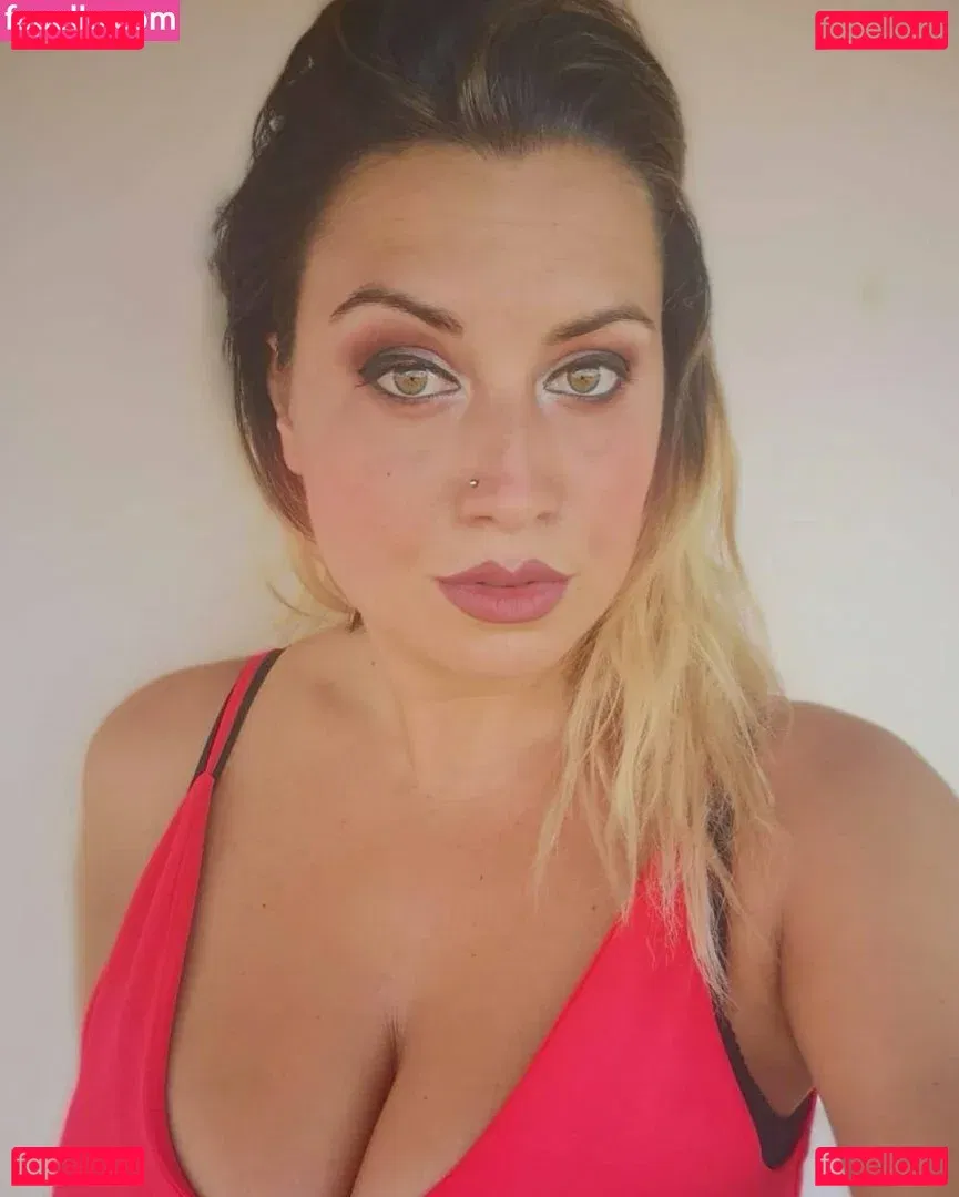 curvygirl89 Onlyfans Photo Gallery 