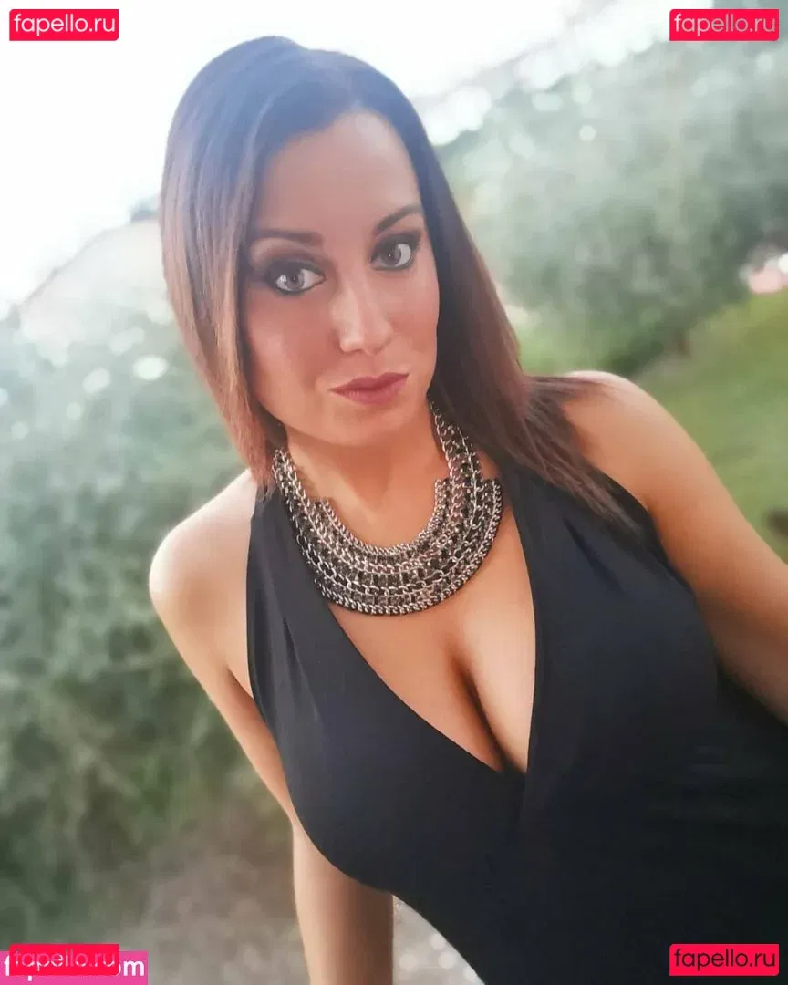 curvygirl89 Onlyfans Photo Gallery 