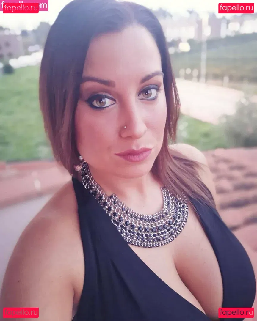 curvygirl89 Onlyfans Photo Gallery 