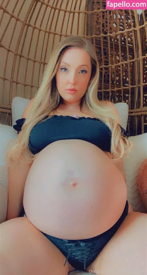 milkykittykate Onlyfans Photo Gallery 