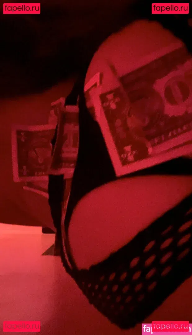 yayathedancer Onlyfans Photo Gallery 