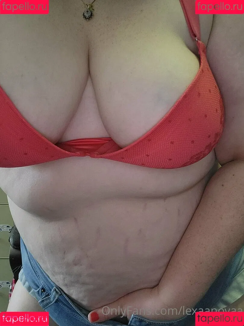 lexaanovaa Onlyfans Photo Gallery 