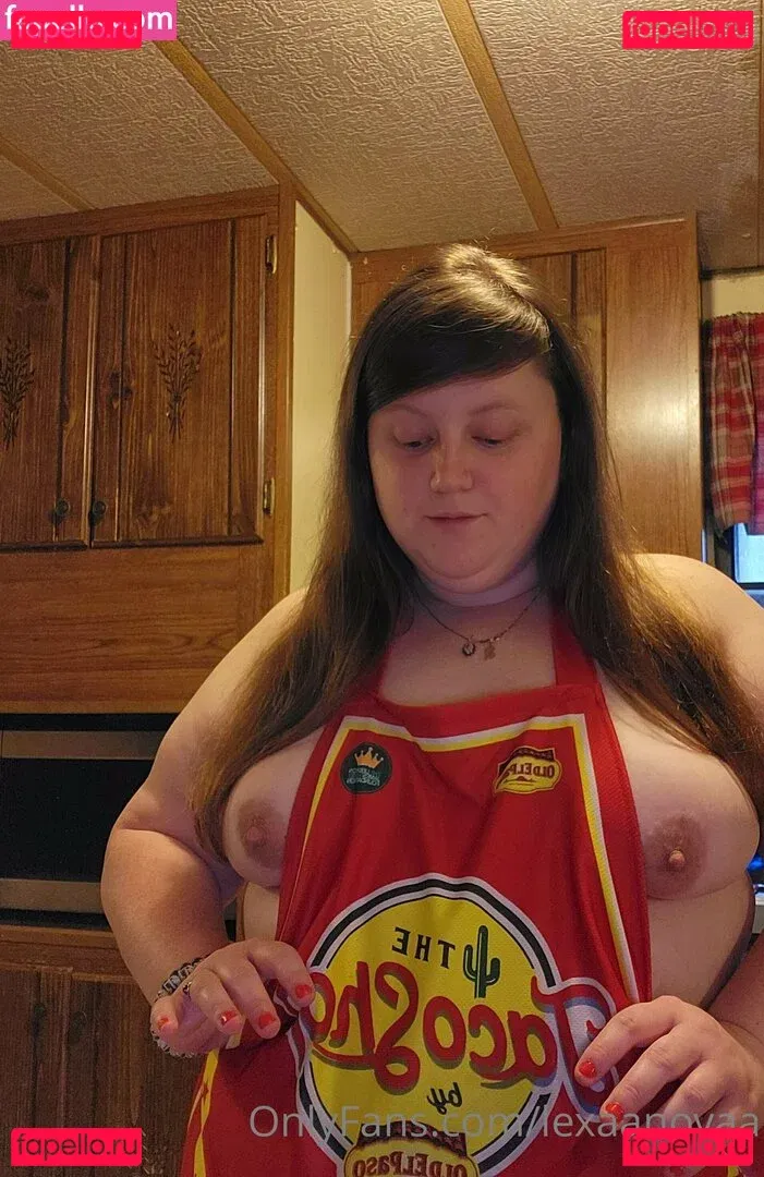 lexaanovaa Onlyfans Photo Gallery 