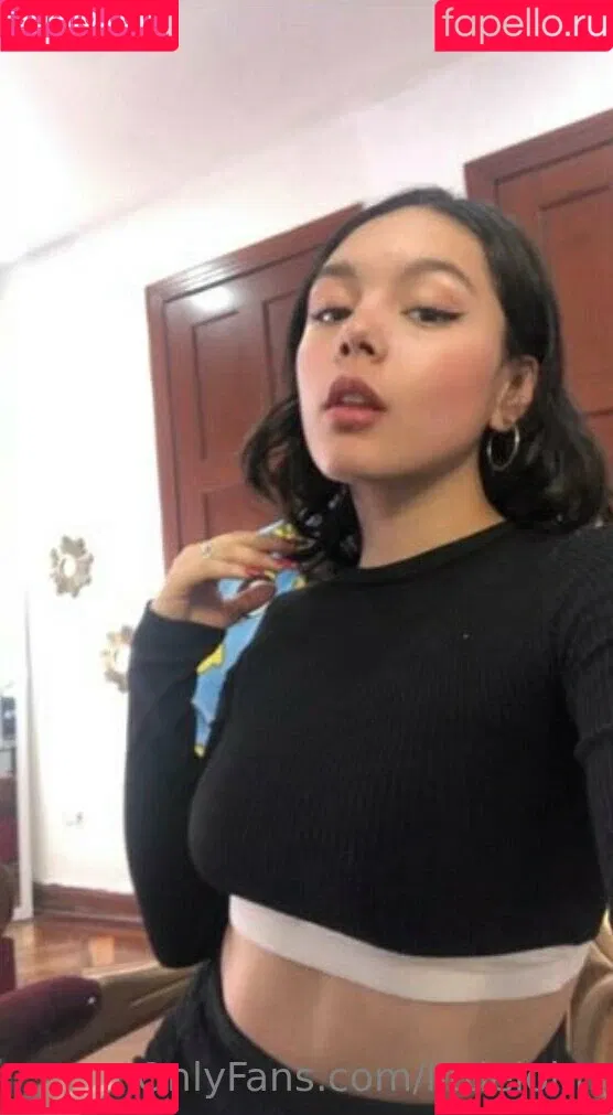 littlelolm Onlyfans Photo Gallery 
