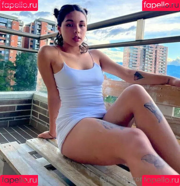 littlelolm Onlyfans Photo Gallery 