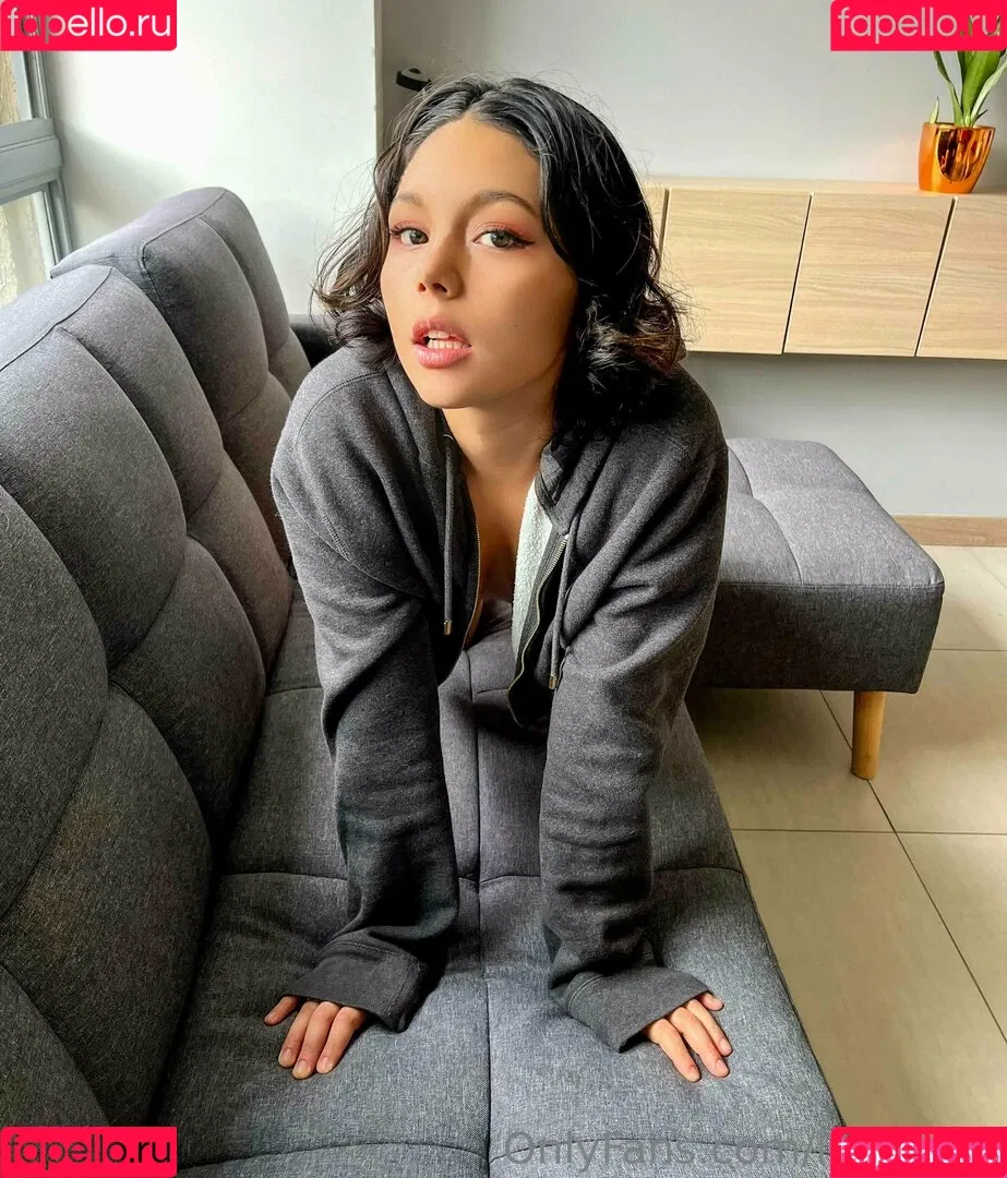 littlelolm Onlyfans Photo Gallery 
