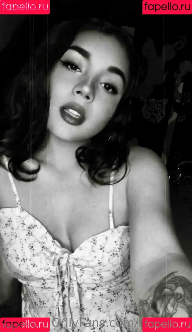 littlelolm Onlyfans Photo Gallery 