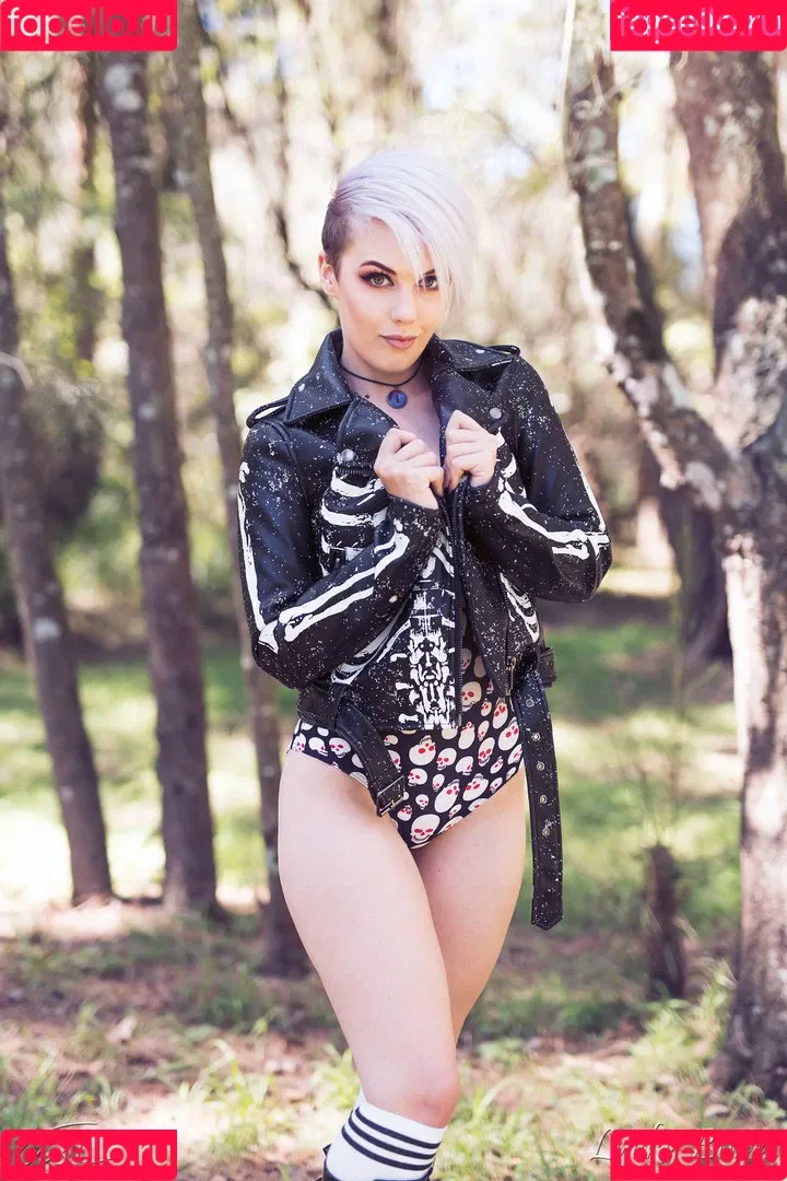 LuckyBonez Onlyfans Photo Gallery 