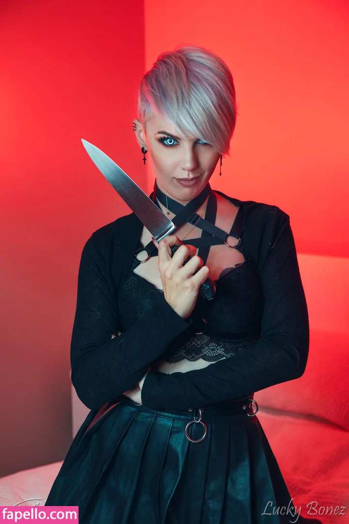 LuckyBonez Onlyfans Photo Gallery 