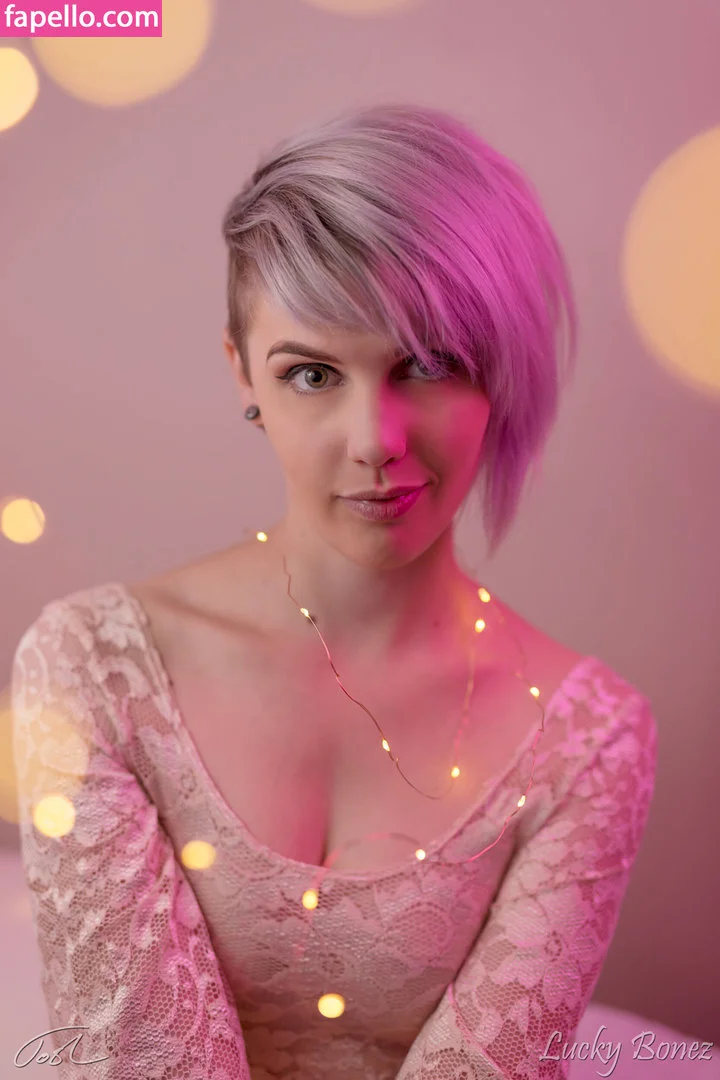 LuckyBonez Onlyfans Photo Gallery 