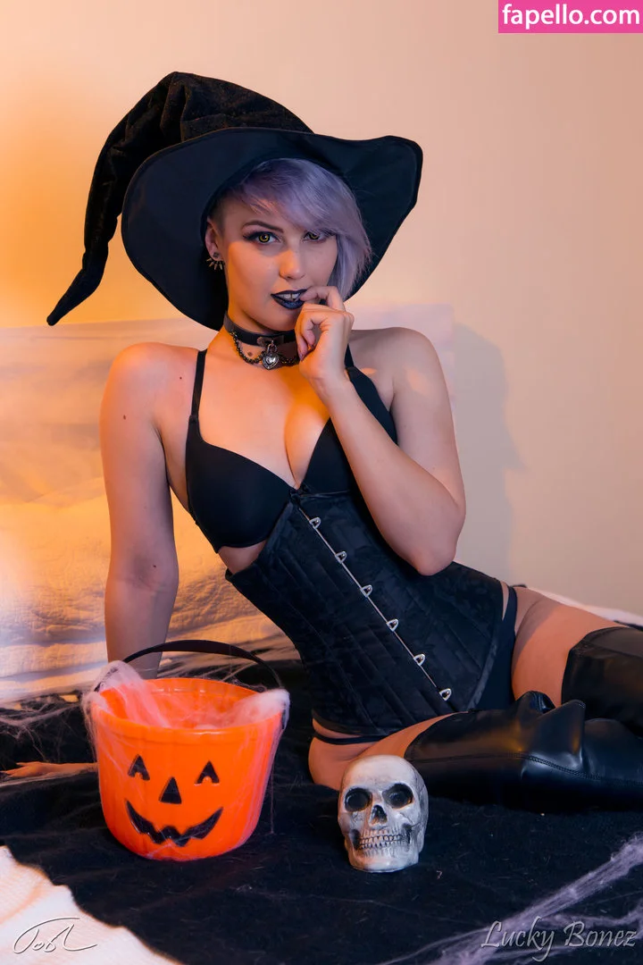 LuckyBonez Onlyfans Photo Gallery 