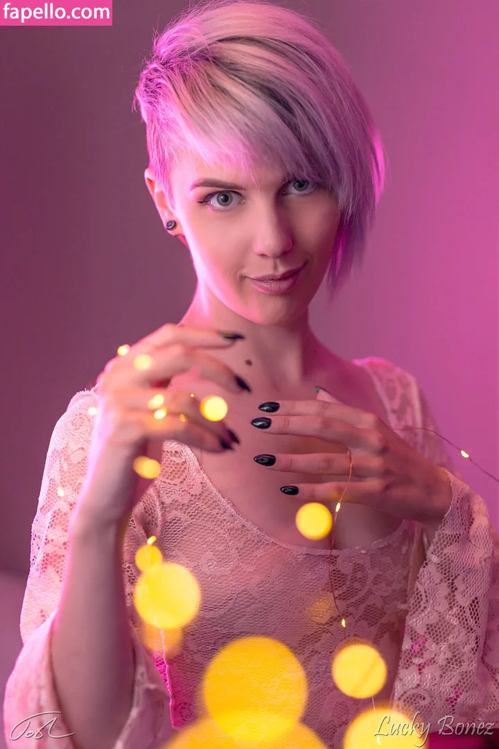 LuckyBonez Onlyfans Photo Gallery 