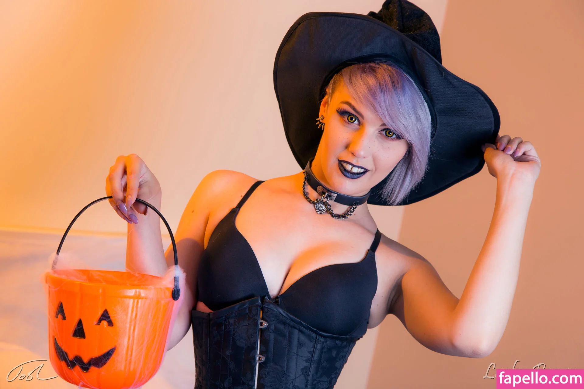 LuckyBonez Onlyfans Photo Gallery 