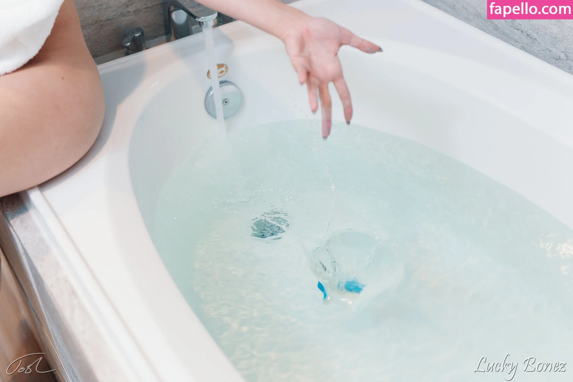 LuckyBonez Onlyfans Photo Gallery 