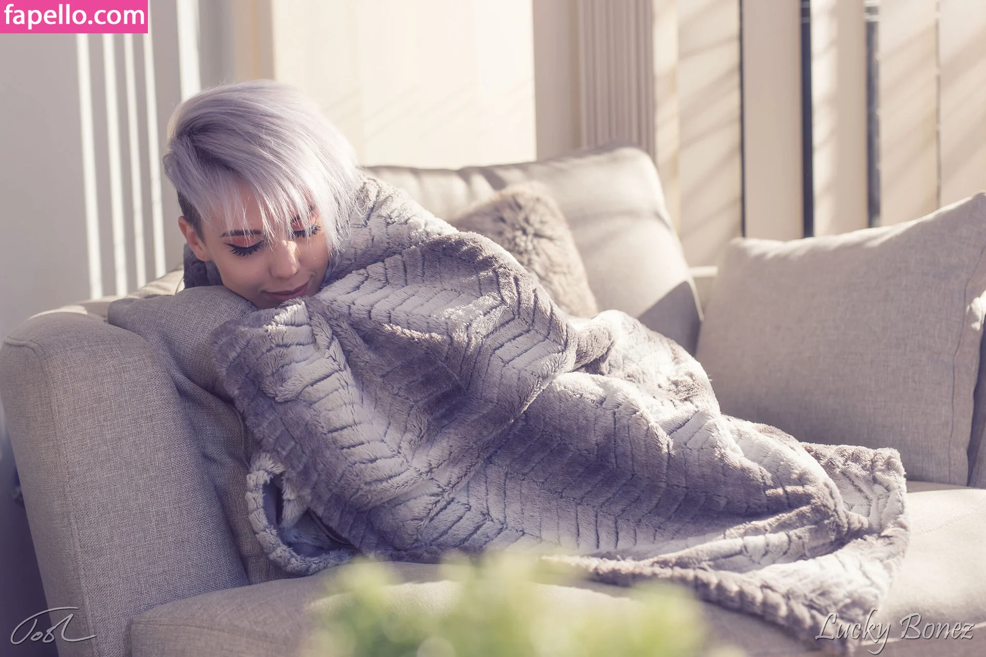 LuckyBonez Onlyfans Photo Gallery 