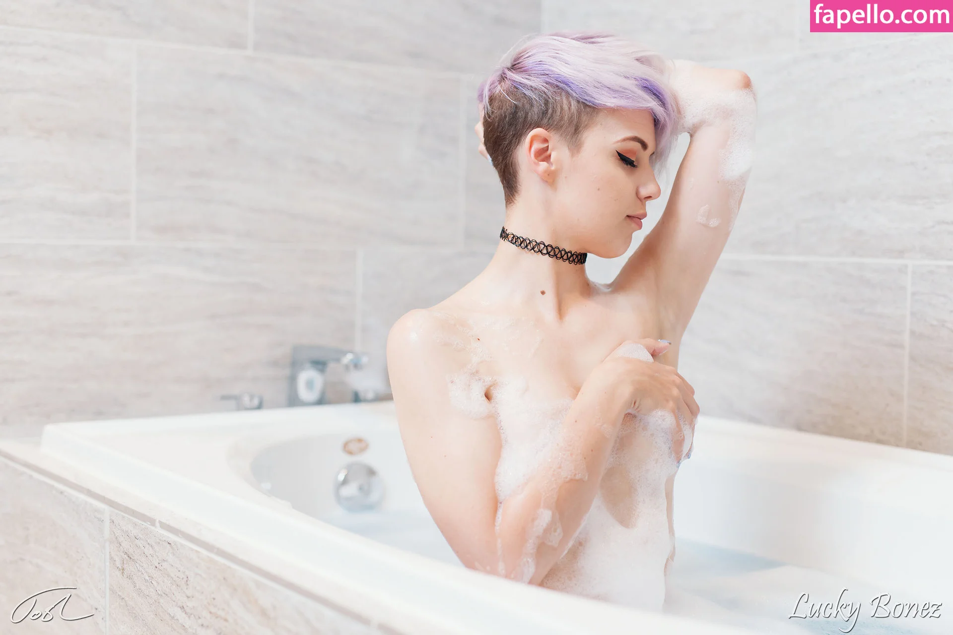 LuckyBonez Onlyfans Photo Gallery 