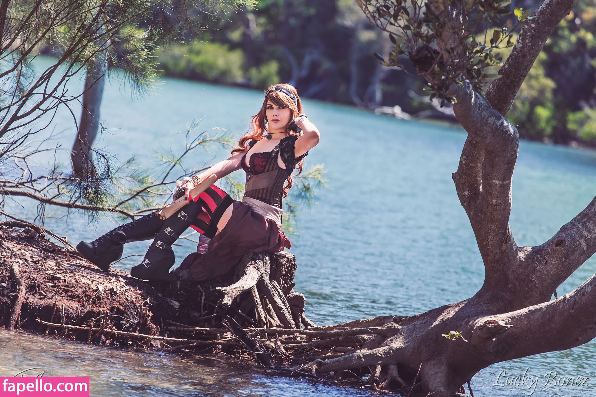 LuckyBonez Onlyfans Photo Gallery 