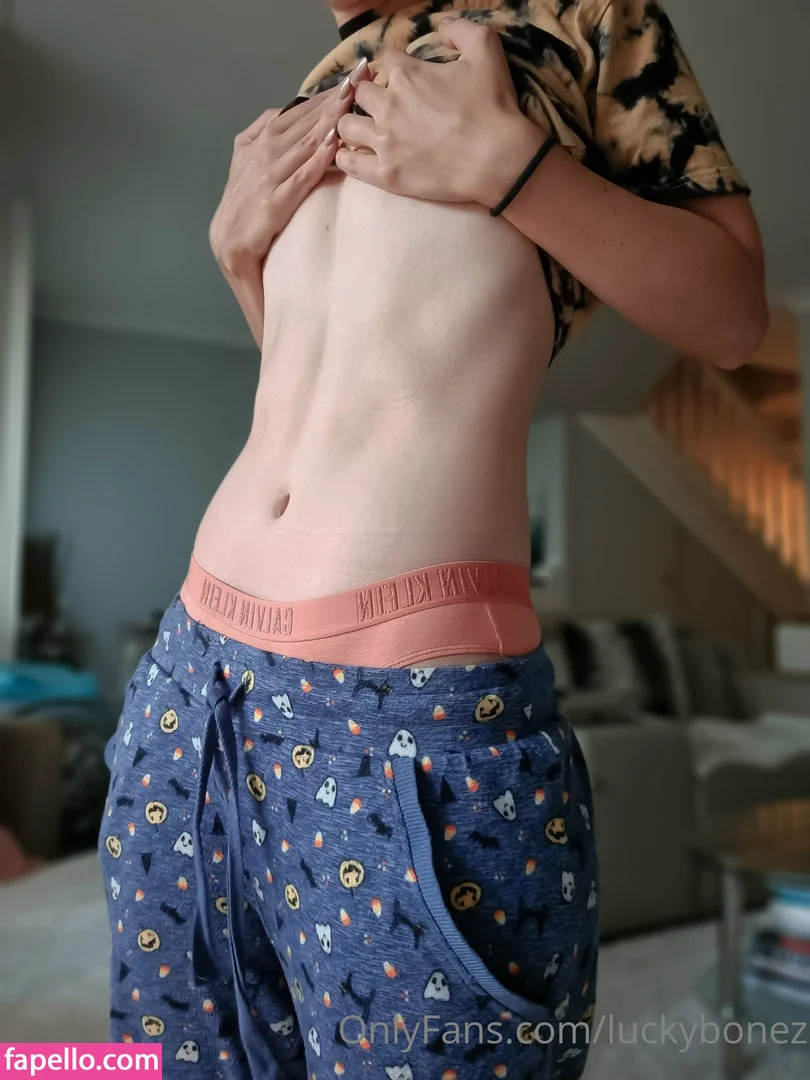 LuckyBonez Onlyfans Photo Gallery 