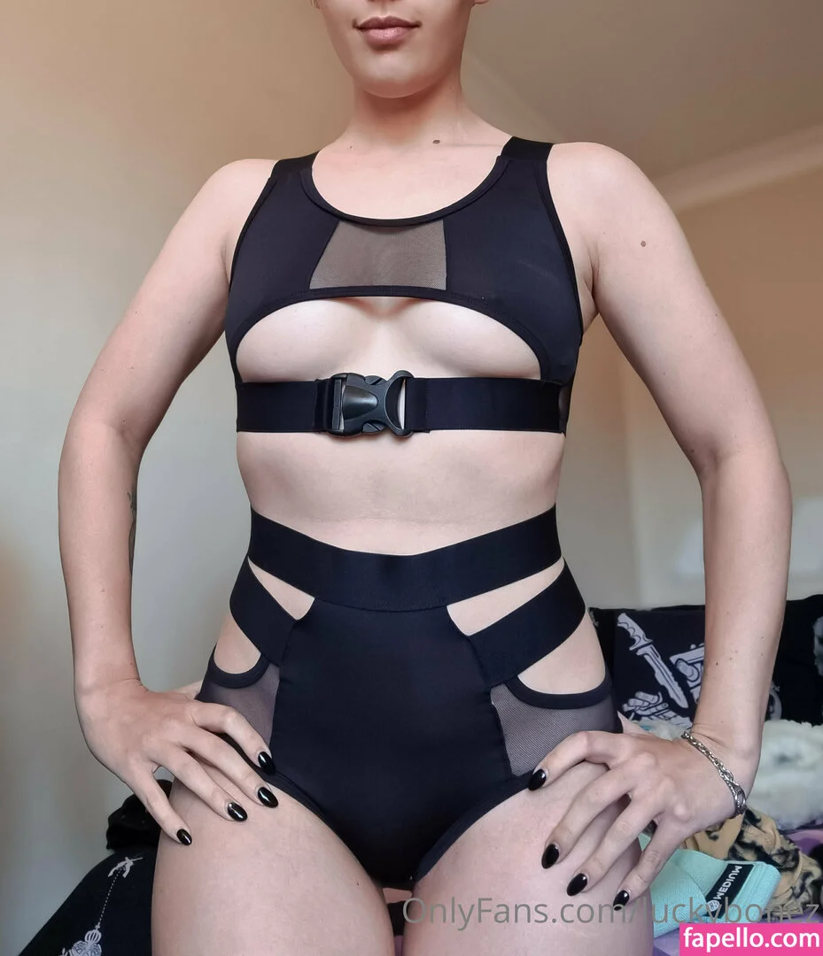 LuckyBonez Onlyfans Photo Gallery 