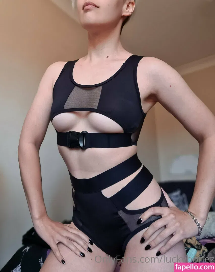 LuckyBonez Onlyfans Photo Gallery 