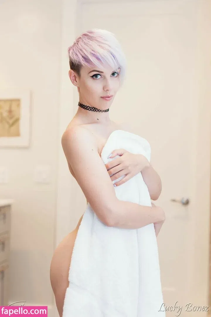 LuckyBonez Onlyfans Photo Gallery 