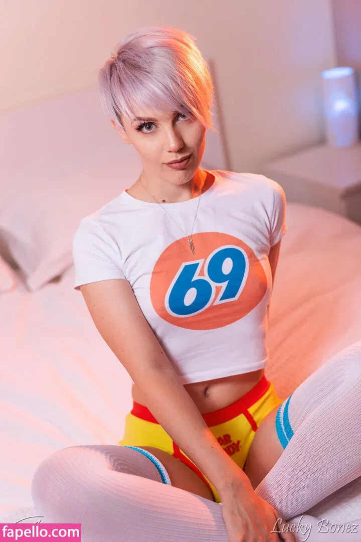 LuckyBonez Onlyfans Photo Gallery 