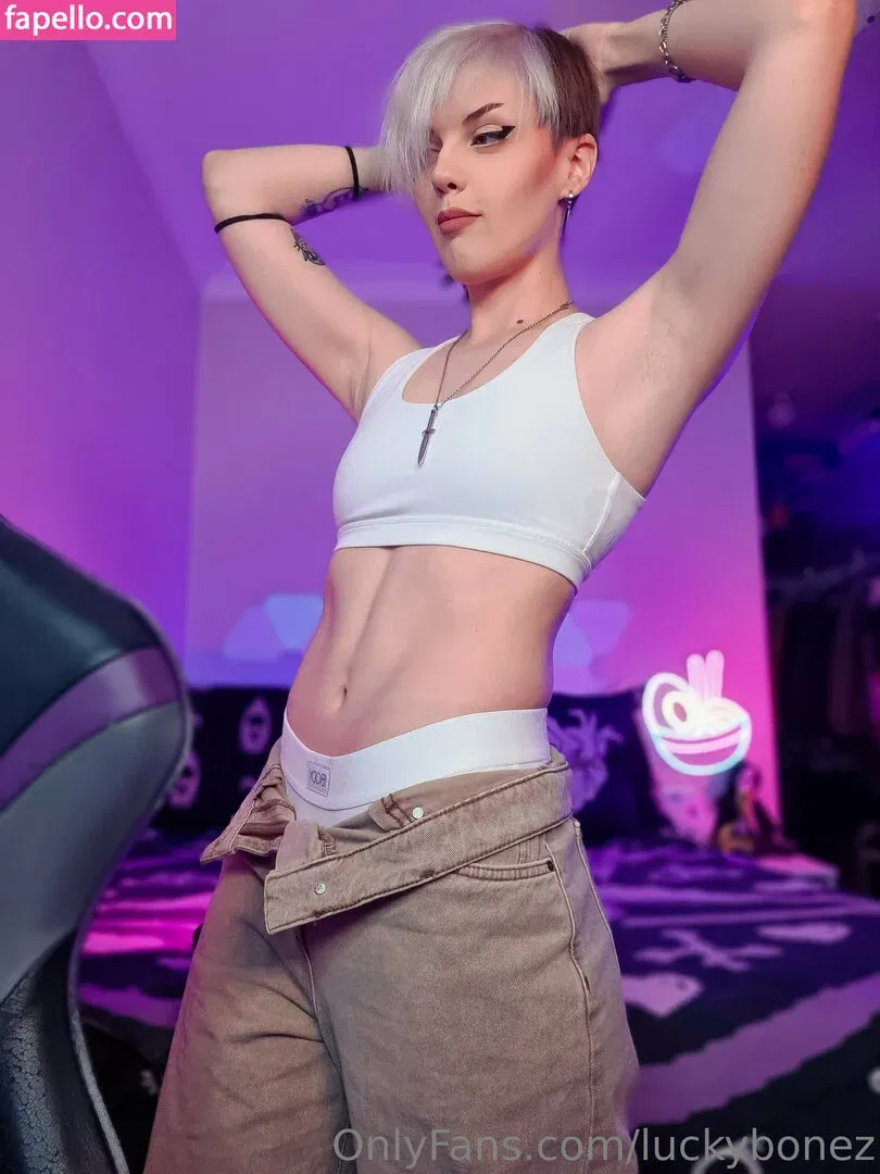 LuckyBonez Onlyfans Photo Gallery 