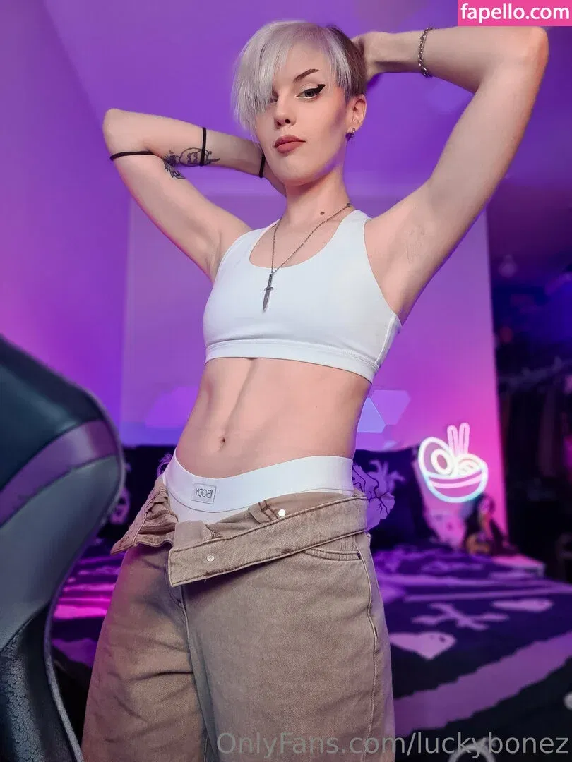 LuckyBonez Onlyfans Photo Gallery 