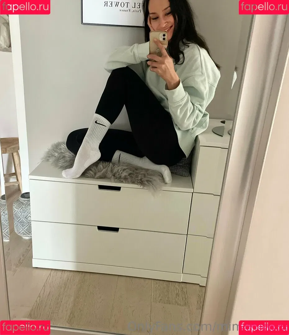 mimistllmrs Onlyfans Photo Gallery 