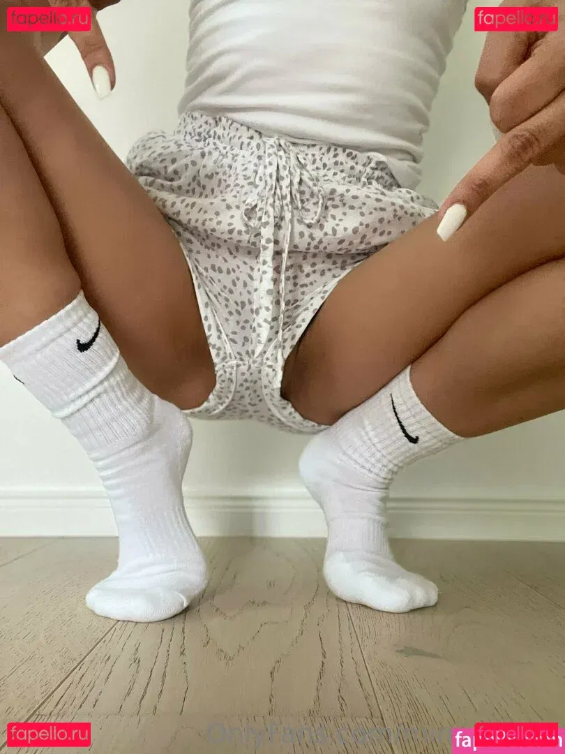 mimistllmrs Onlyfans Photo Gallery 