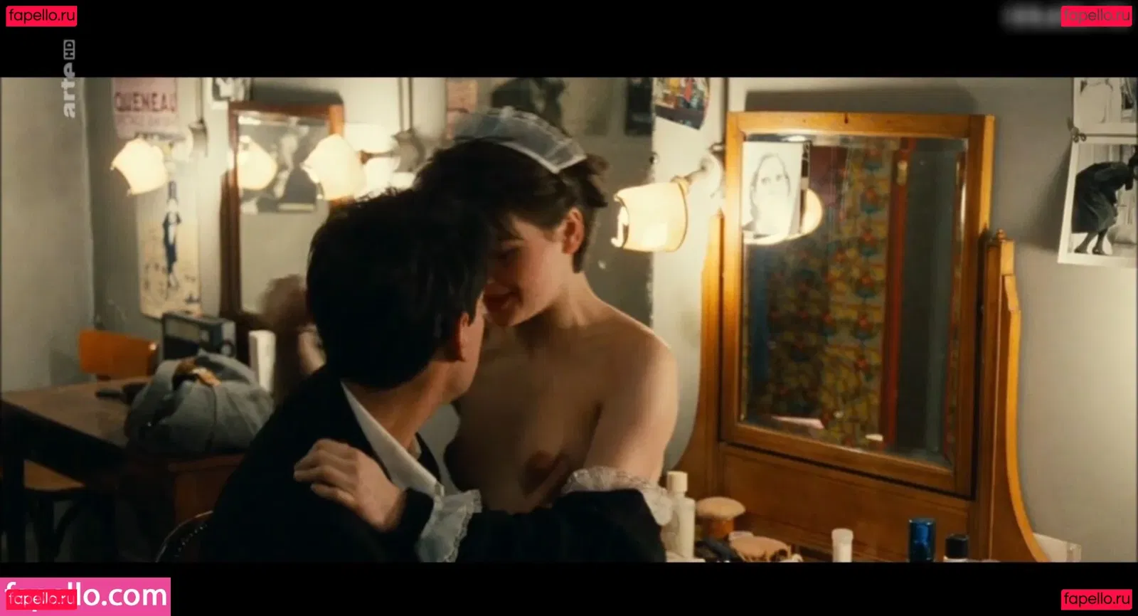 Juliette Binoche Onlyfans Photo Gallery 