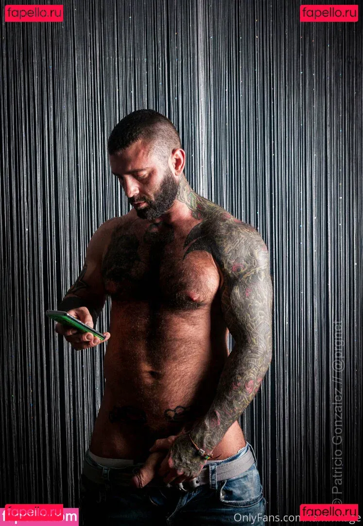 iammkage Onlyfans Photo Gallery 