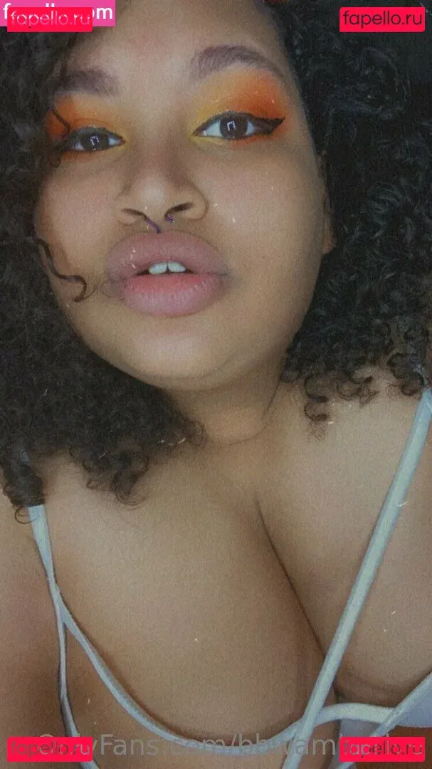 bbwamberlve Onlyfans Photo Gallery 