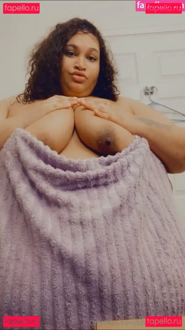 bbwamberlve Onlyfans Photo Gallery 