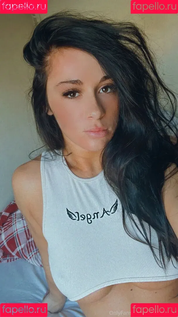 Megan Bayne Onlyfans Photo Gallery 