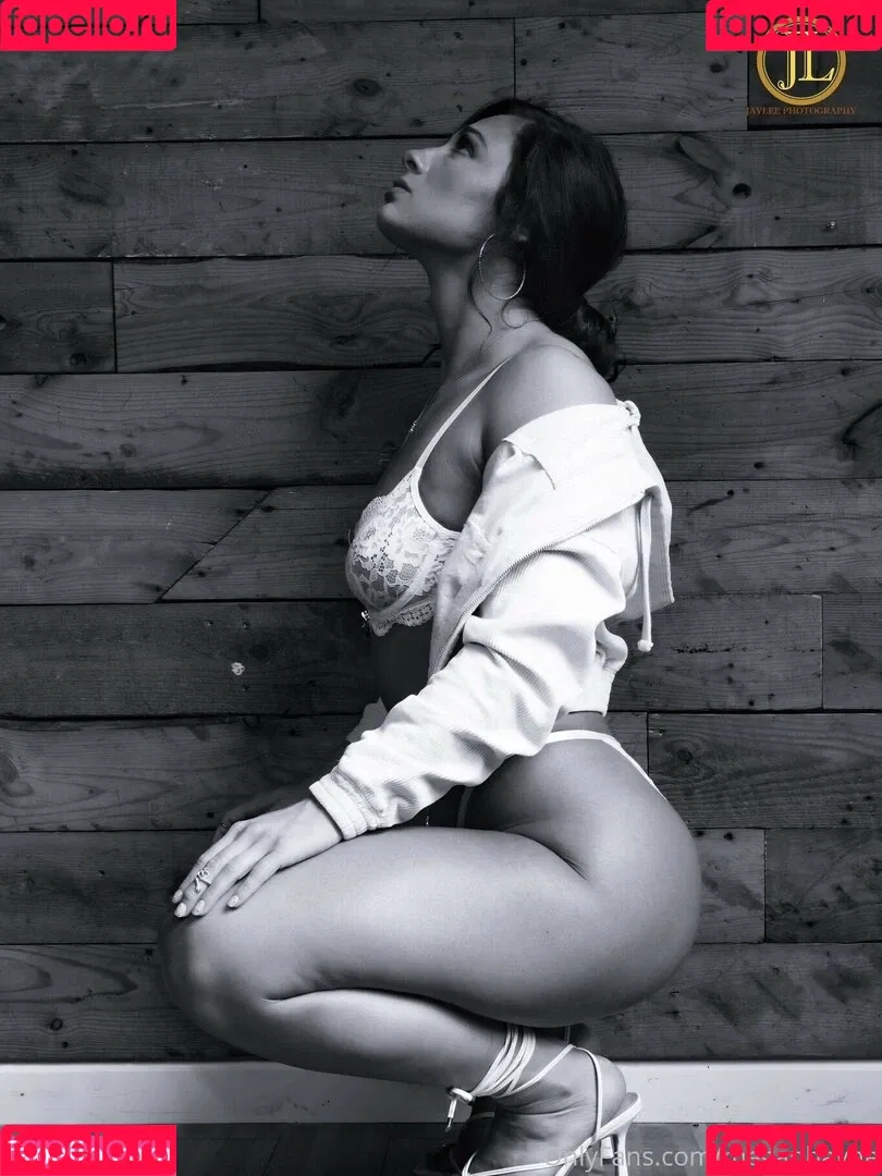 Megan Bayne Onlyfans Photo Gallery 