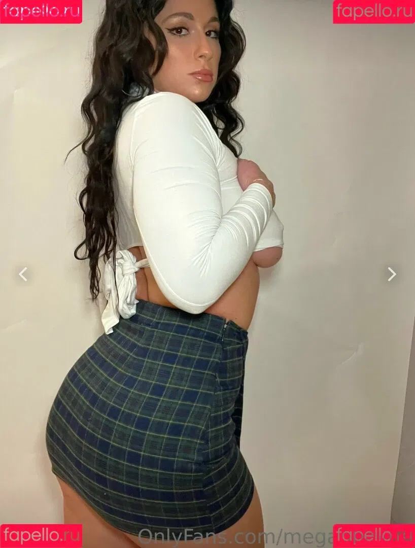 Megan Bayne Onlyfans Photo Gallery 