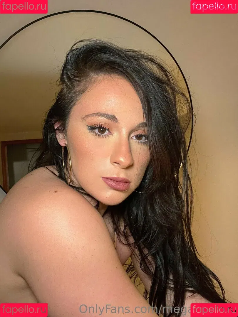 Megan Bayne Onlyfans Photo Gallery 
