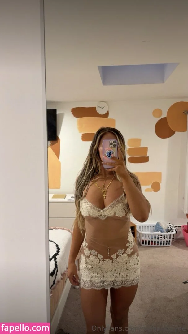 Megan Bayne Onlyfans Photo Gallery 