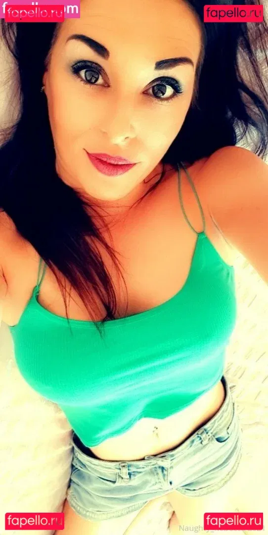 naughtyrebecca1 Onlyfans Photo Gallery 