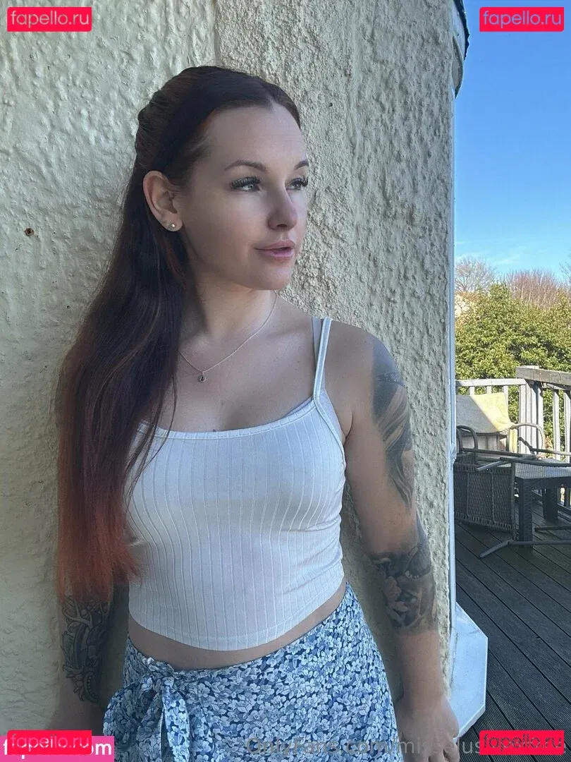 misselusivexfree Onlyfans Photo Gallery 