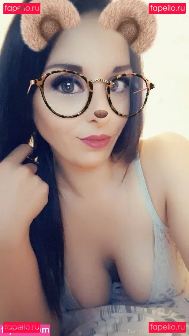 naughtyrebecca1 Onlyfans Photo Gallery 