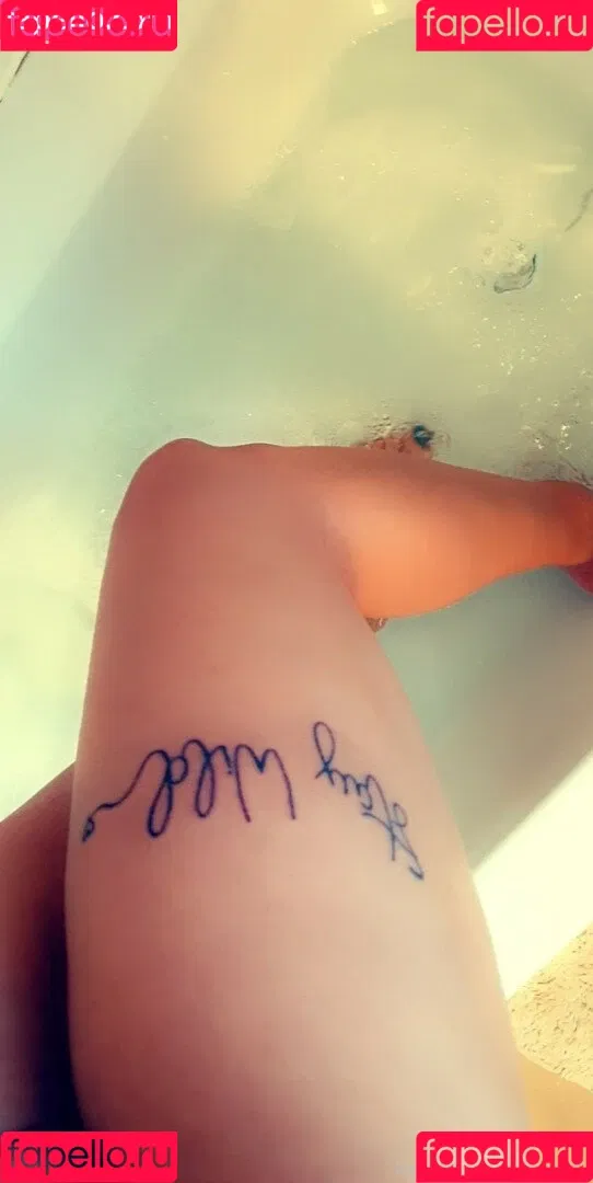 naughtyrebecca1 Onlyfans Photo Gallery 