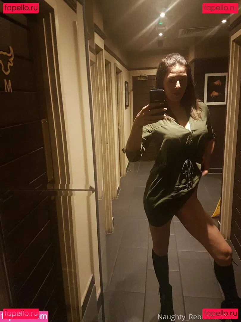 naughtyrebecca1 Onlyfans Photo Gallery 