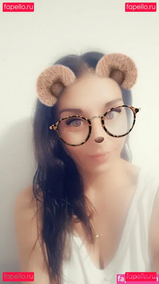 naughtyrebecca1 Onlyfans Photo Gallery 