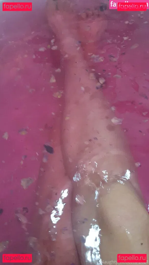 naughtyrebecca1 Onlyfans Photo Gallery 