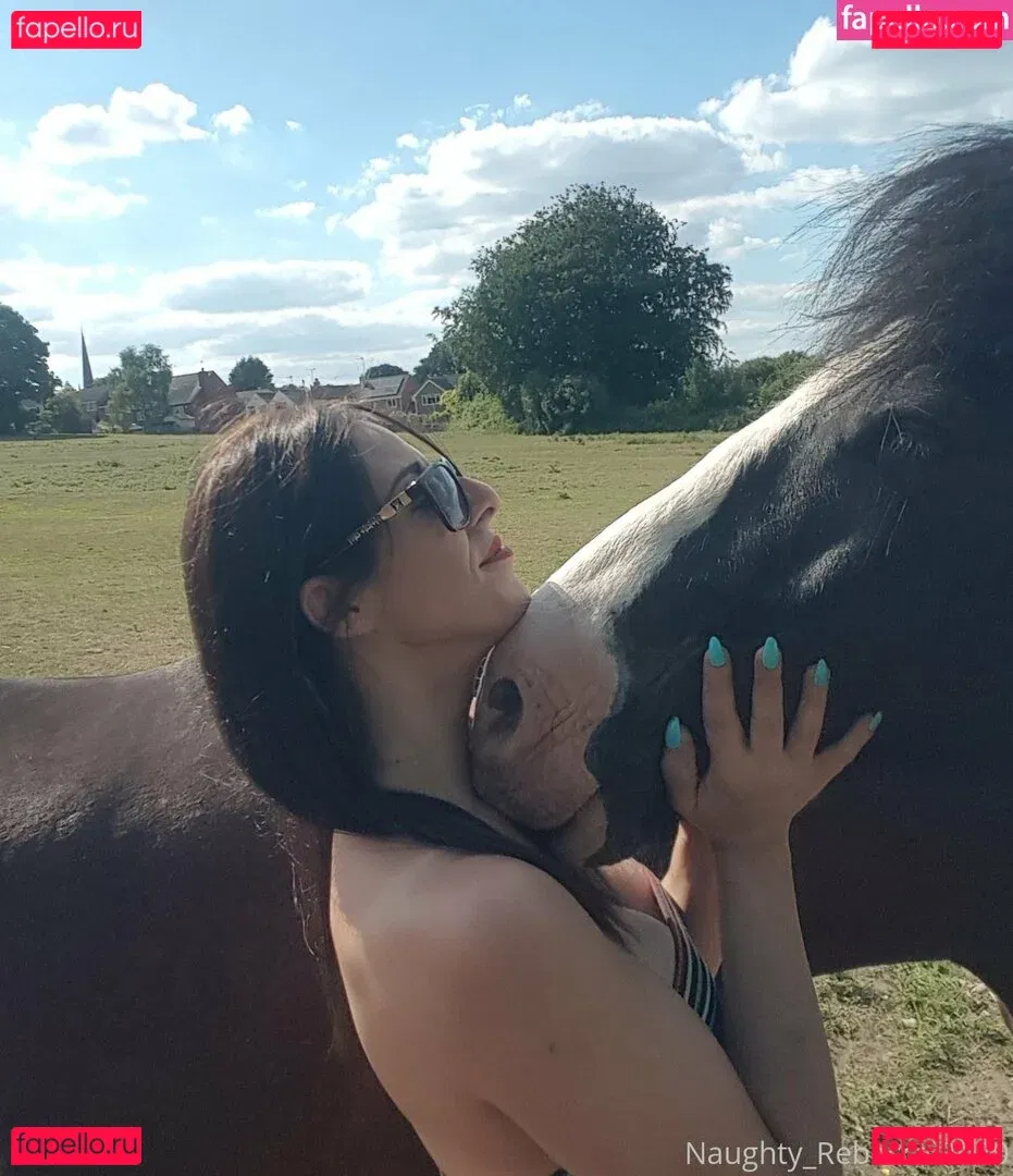 naughtyrebecca1 Onlyfans Photo Gallery 