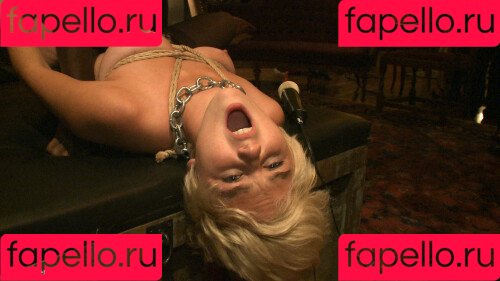 Chloe Camilla Onlyfans Photo Gallery 