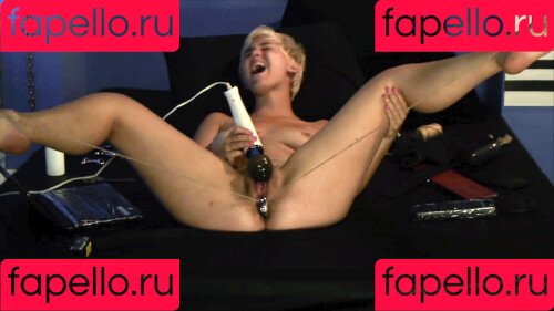 Chloe Camilla Onlyfans Photo Gallery 